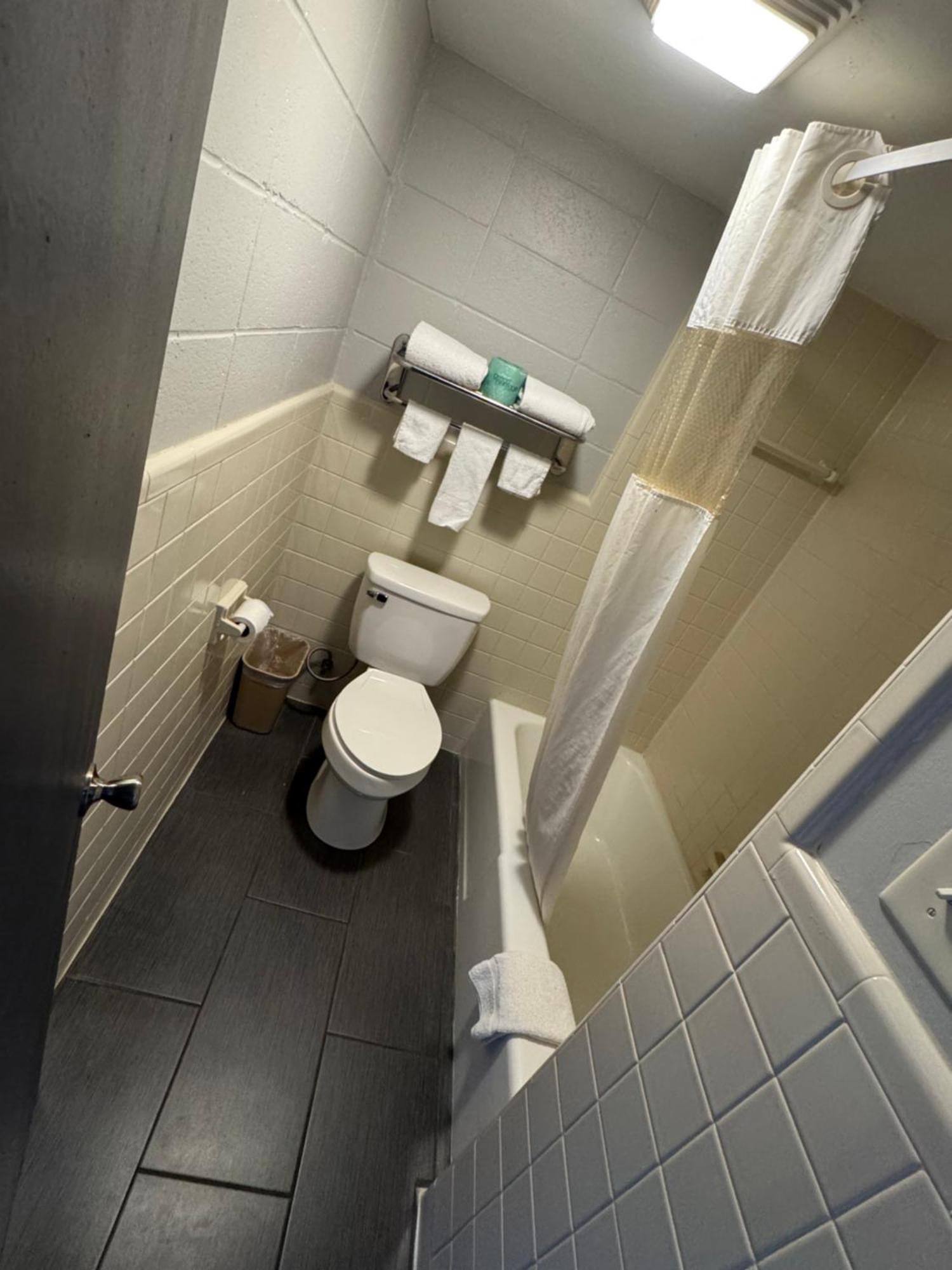 Budget Inn Carthage Esterno foto